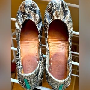 Snakeskin Print Tieks - GUC
